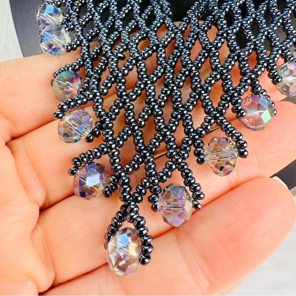 Beautiful beaded, long, blueish gray, reflective statement, necklace - Picture 3 of 9